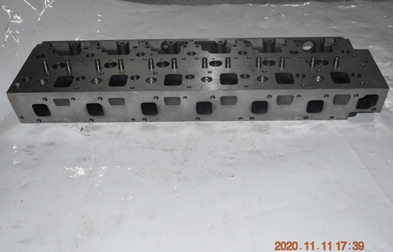Parti del motore 1407373 Testa del cilindro per Hitachi 962G 950G 938G 950F