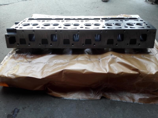 Parti del motore 1407373 Testa del cilindro per Hitachi 962G 950G 938G 950F