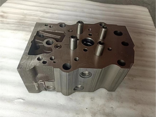 Testa di cilindro Assy 3811985 Per KTA19 K19 Motore diesel a 4 valvole