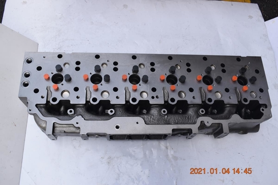C9 Testa del cilindro del motore 3323619